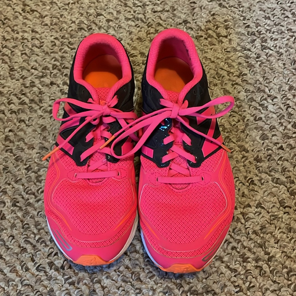 New Balance Veniz Running Shoe